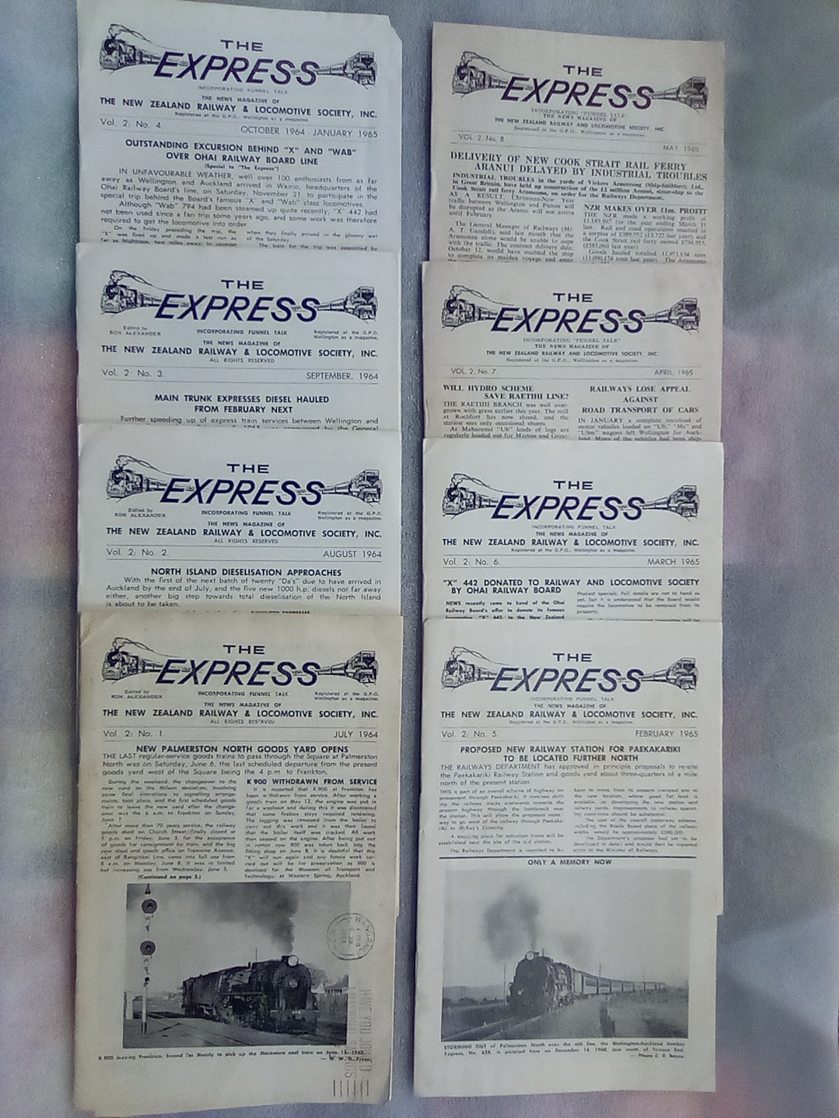 8 issue's of 'The Express' (1964-65) - The Magazine of the NZ Railway & Locomotive Society