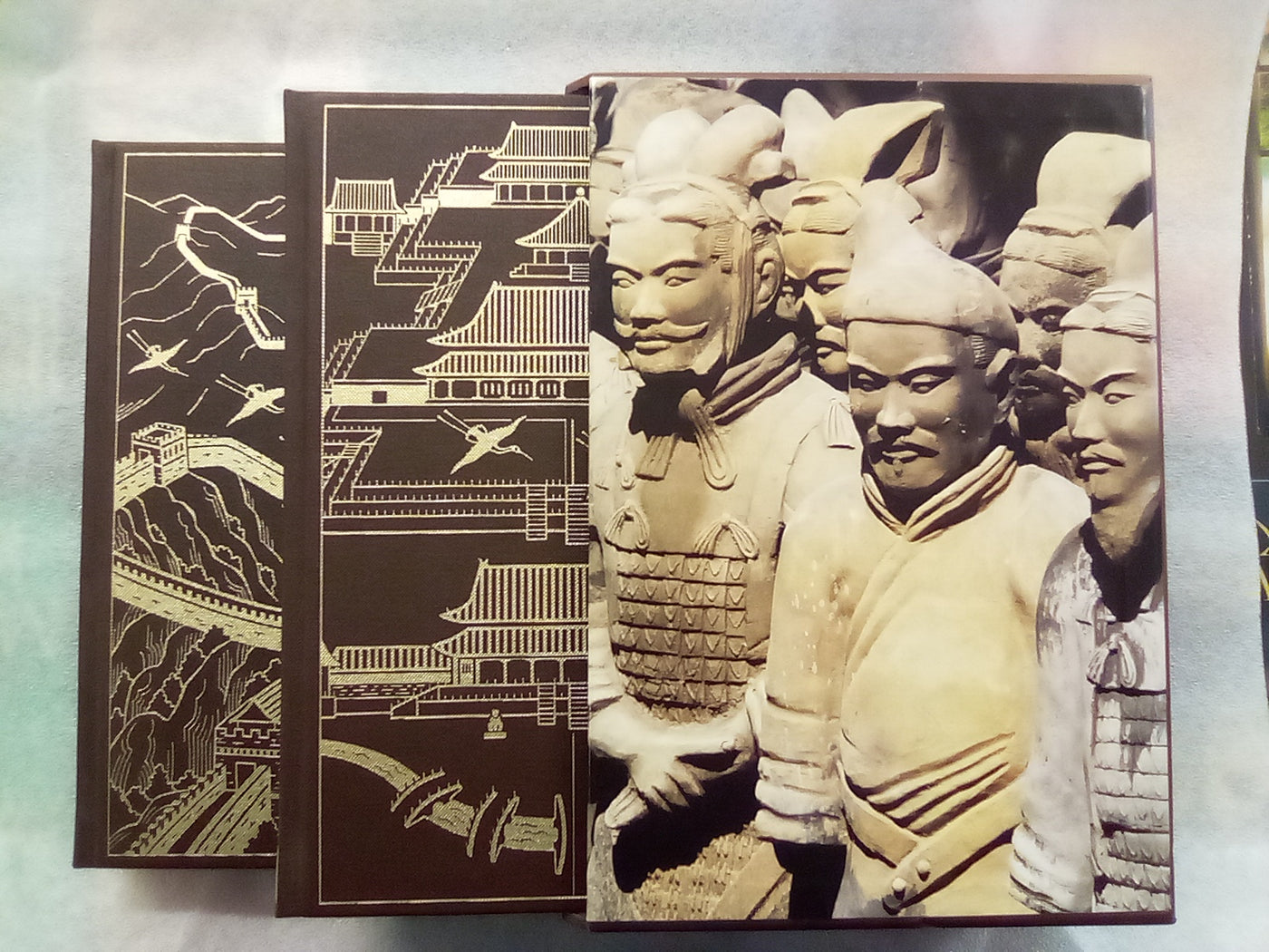 Folio Society - A History of Chinese Civilisation (2 Volumes in Slipcase) by Jacques Gernet