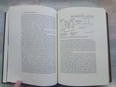 Folio Society - A History of Chinese Civilisation (2 Volumes in Slipcase) by Jacques Gernet