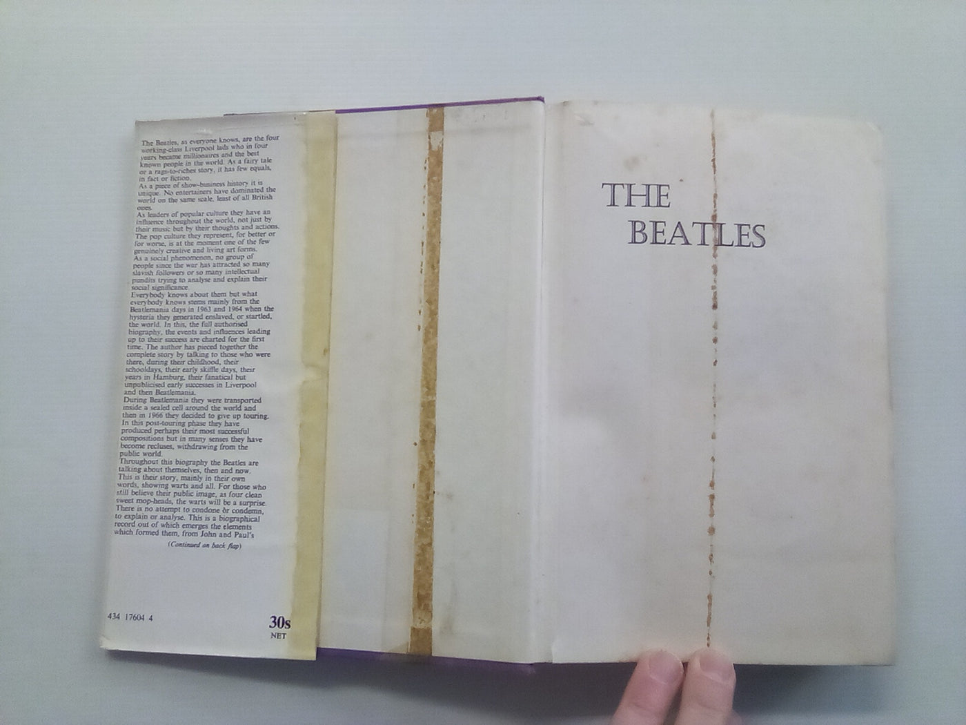 The Beatles - The Authorised Biography by Hunter Davies