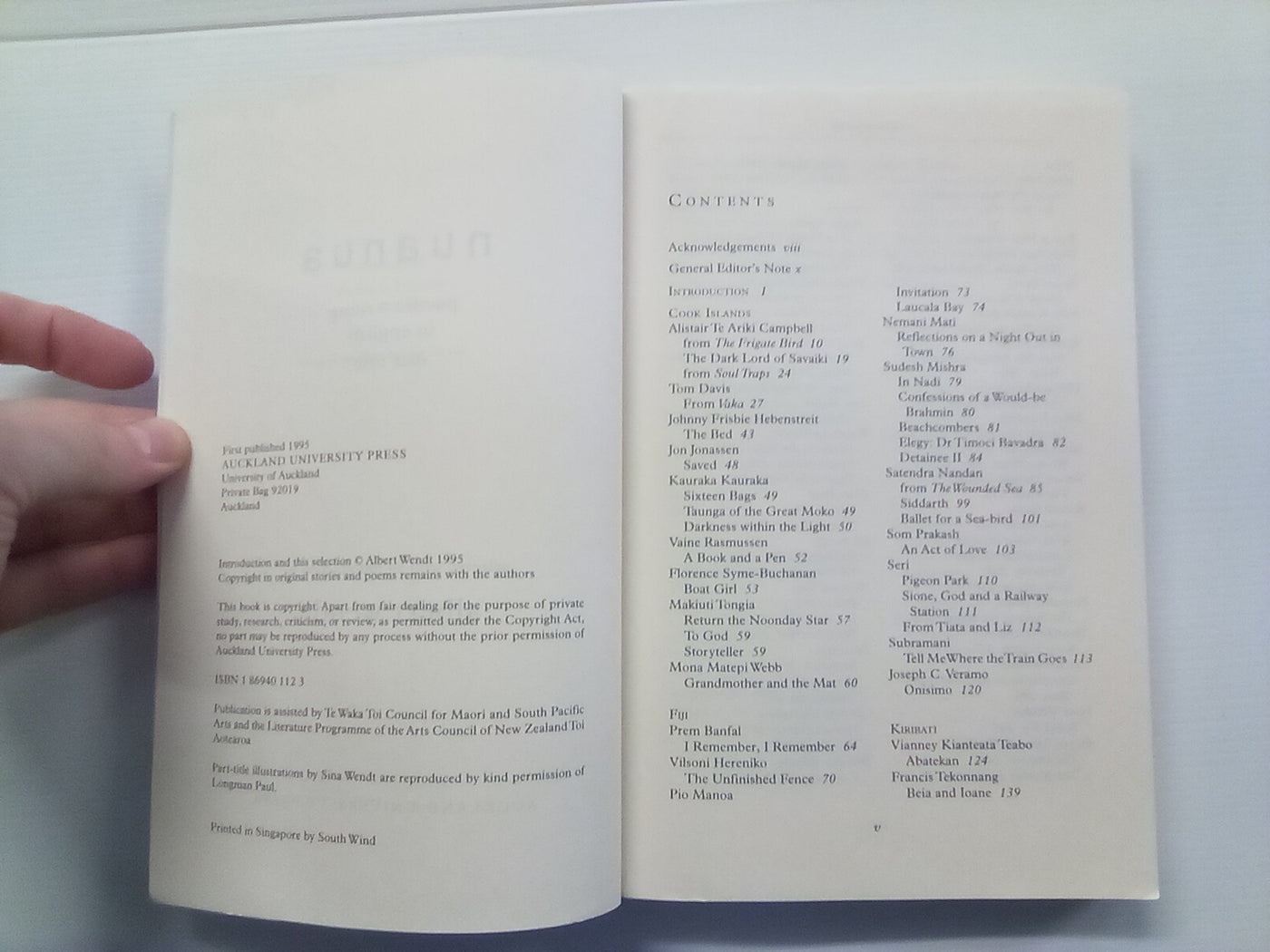 Nuanua - Pacific Writing in English since 1980 (Akld University Press)