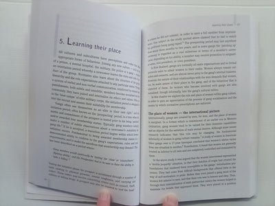 Girls in the Gang (Women in NZ Gangs) by Glennis Dennehy & Greg Newbold