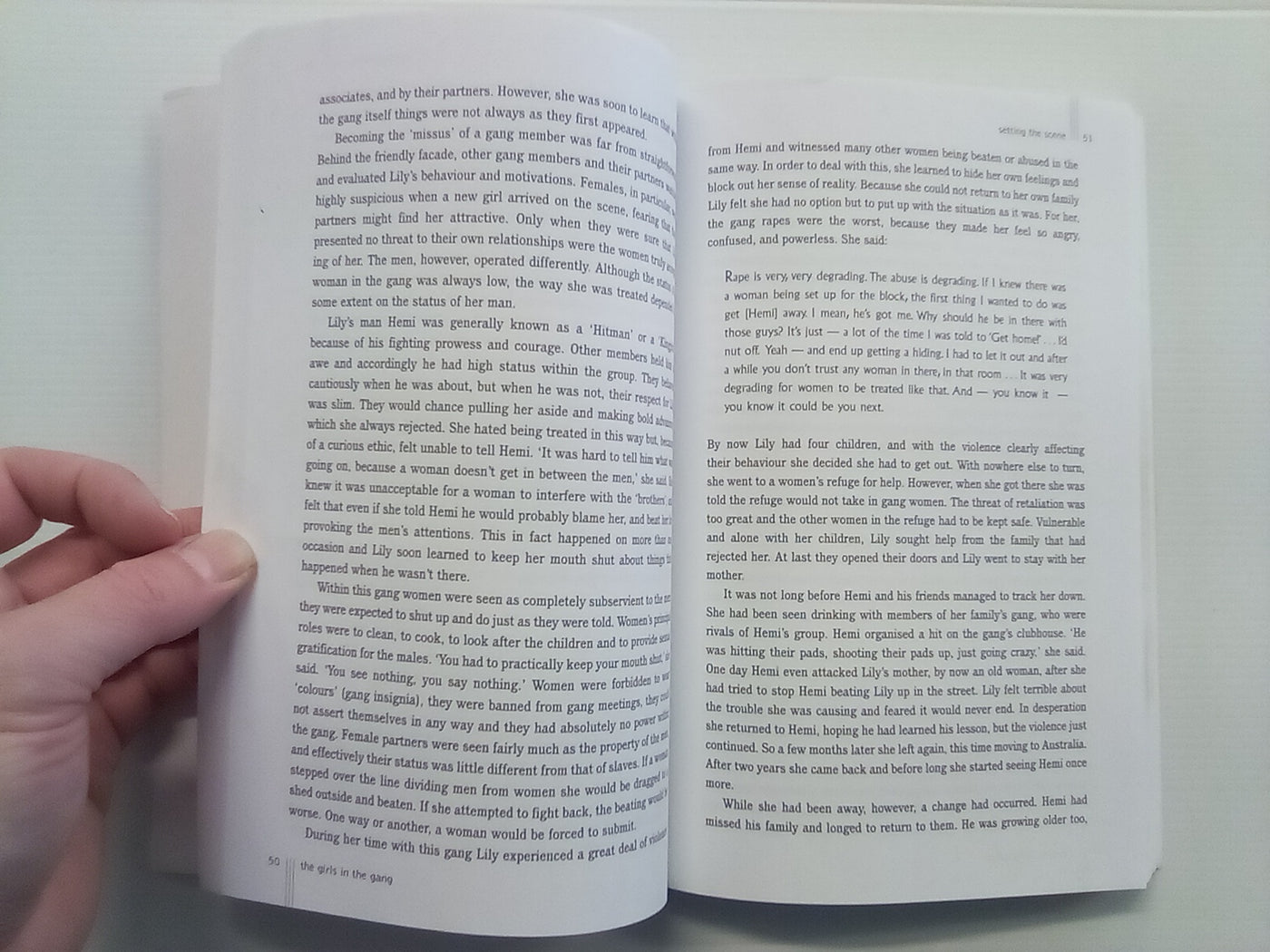 Girls in the Gang (Women in NZ Gangs) by Glennis Dennehy & Greg Newbold