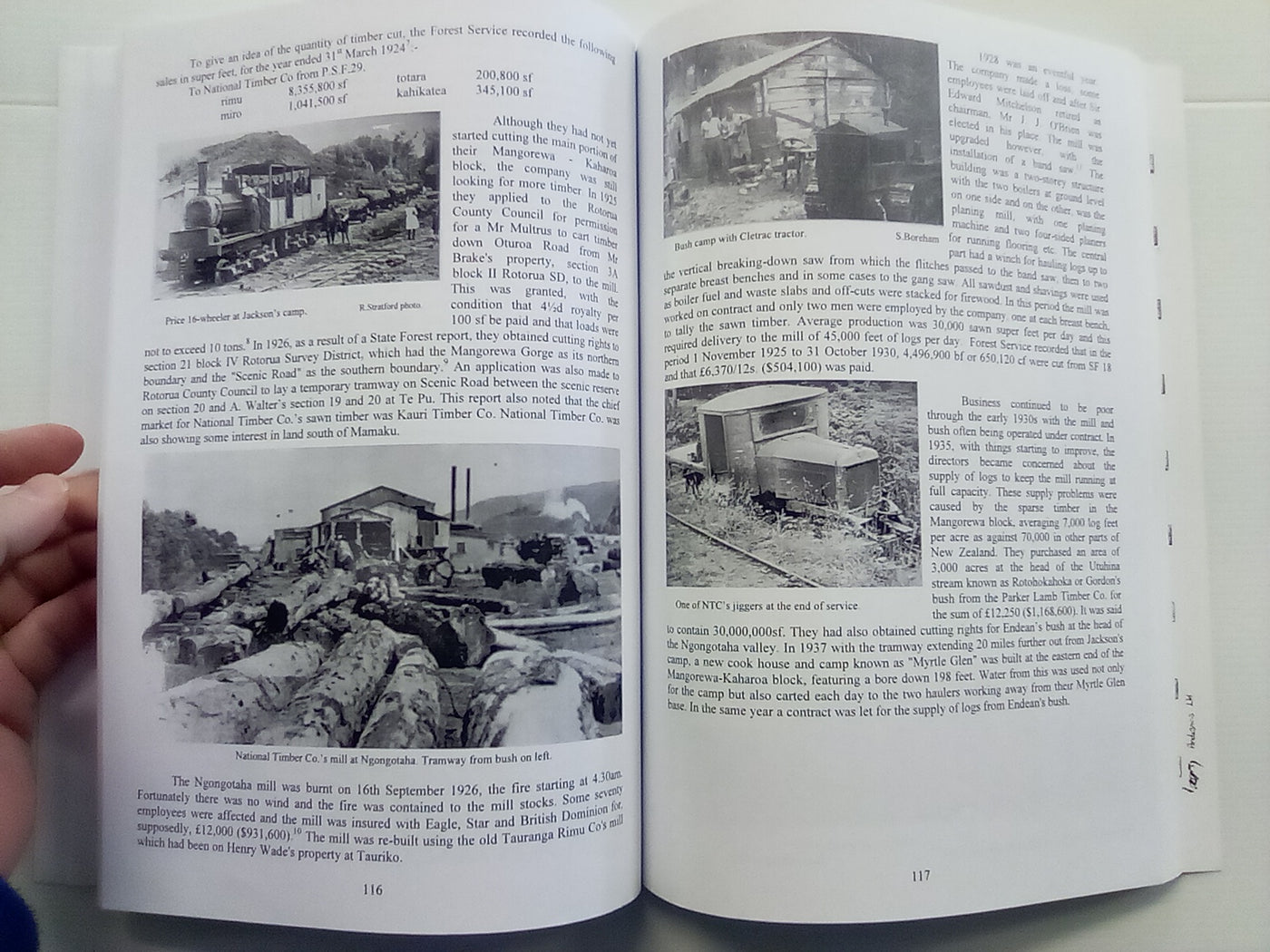 Tall Trees & Tramways (2007) - Sawmills & Bush Tramways: Mamaku & Rotorua by Bryon Somervell