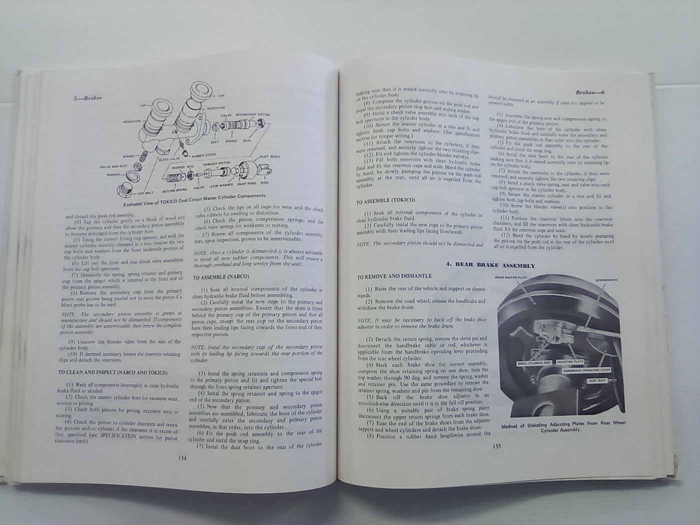 Gregory's Datsun 1000 & 1200 1967-1974 Service & Repair Manual