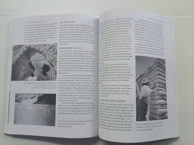 Earthbag Building - The Tools, Tricks, and Techniques by Kaki Hunter & Donald Kiffmeyer
