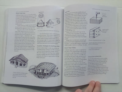 Earthbag Building - The Tools, Tricks, and Techniques by Kaki Hunter & Donald Kiffmeyer