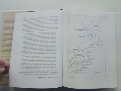 Between Worlds - Early Exchanges Between Māori & Europeans 1773-1815 by Anne Salmond