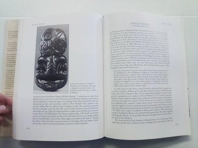Between Worlds - Early Exchanges Between Māori & Europeans 1773-1815 by Anne Salmond