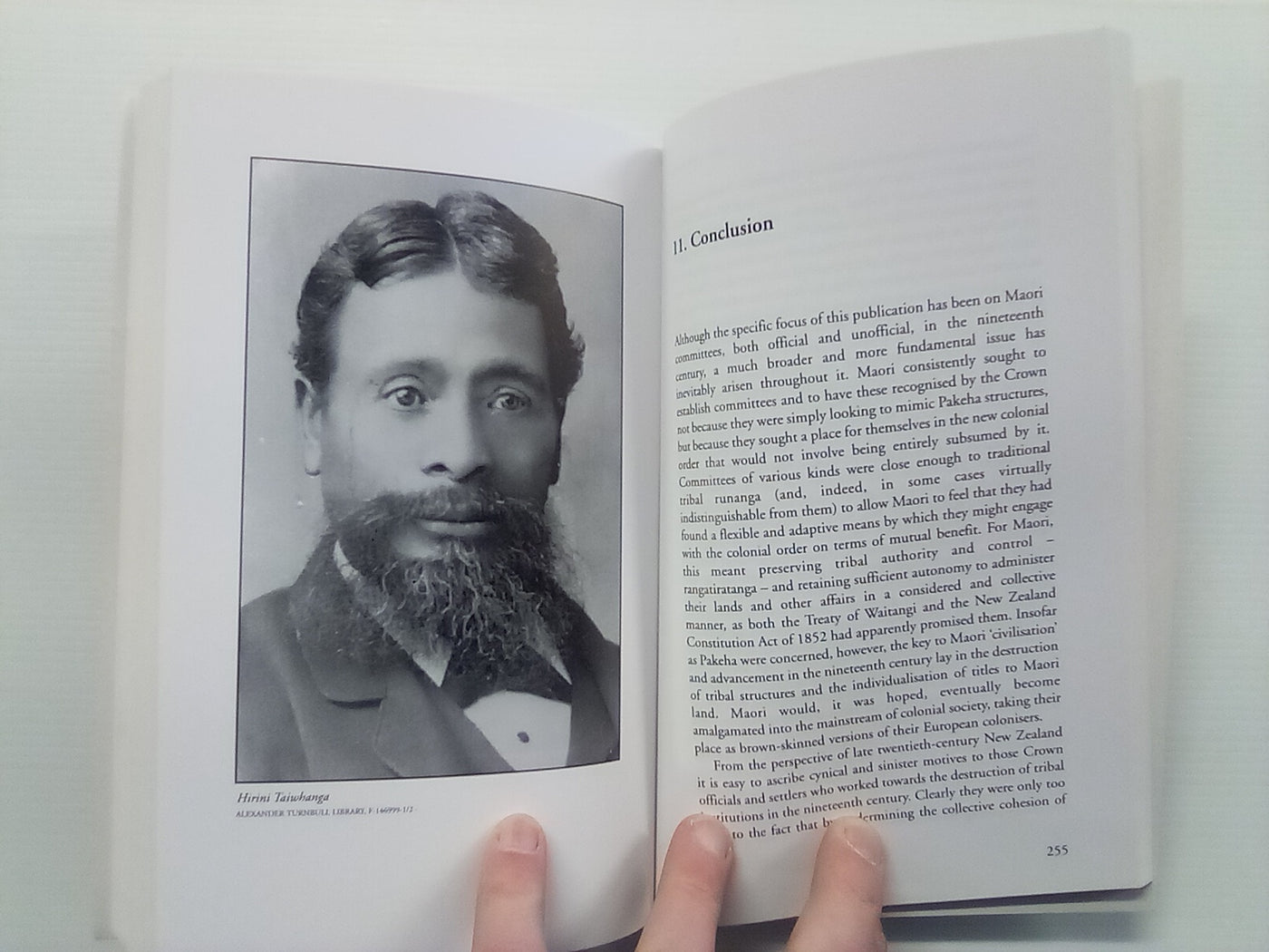 Agents of Autonomy - Māori Committees in the 19th Century by Vincent O'Malley