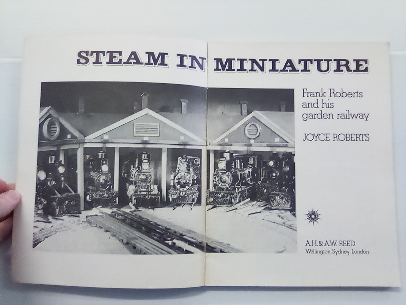 Steam in Miniature - Frank Roberts & his Garden Railway