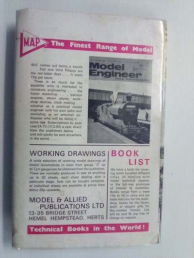 Outdoor Model Railways by Martin Evans