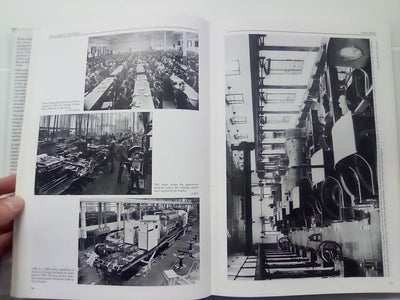 Illustrated History of British Railway Workshops - Locomotive, Carriage and Wagon Building & Maintenance from 1825 to 1992