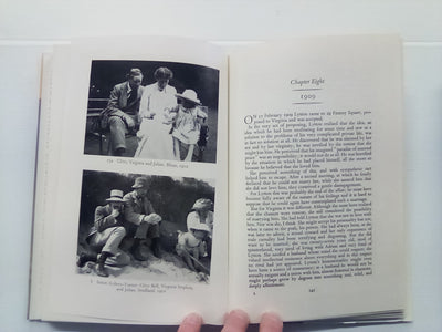 Virginia Woolf - A Biography by Quentin Bell - Volumes 1 & 2