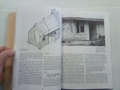 Old New Zealand Houses 1800-1940 by Jeremy Salmond