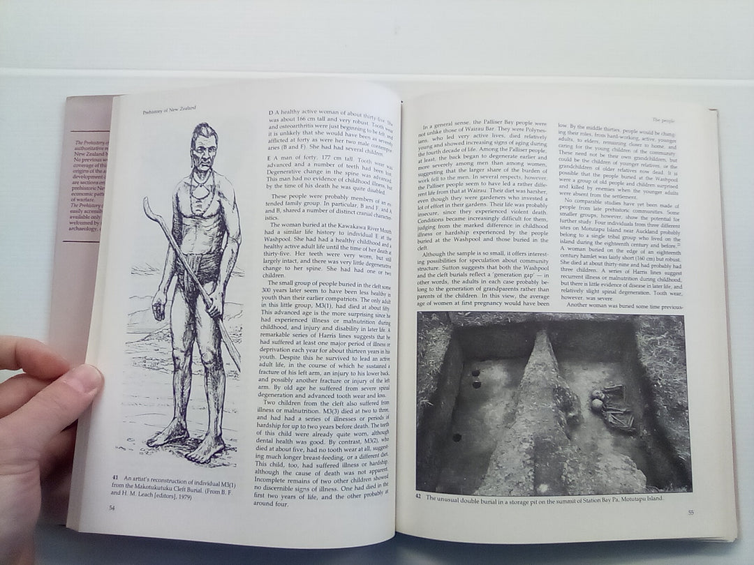 The Prehistory of New Zealand by Janet Davidson – Atlantis Books