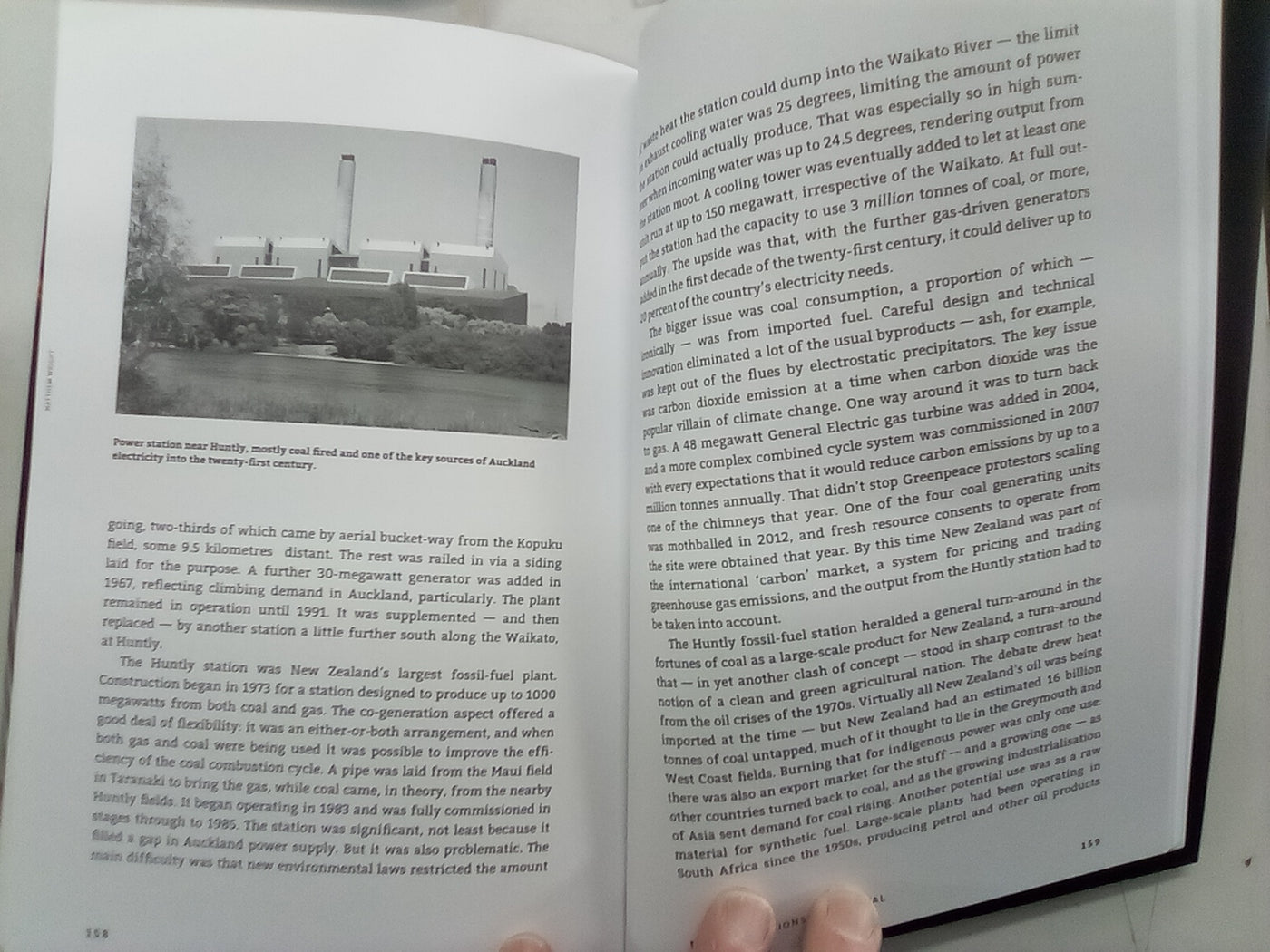 Coal - The Rise & Fall of King Coal in New Zealand by Matthew Wright