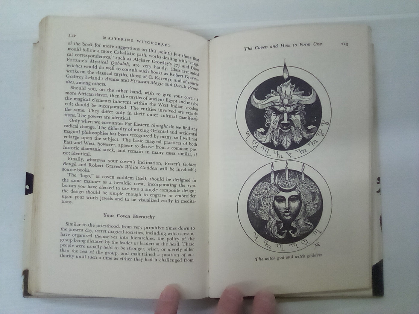Mastering Witchcraft (1970) by Paul Huson