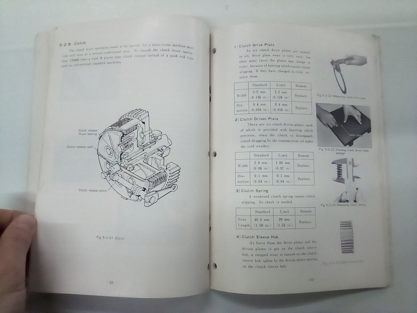 Suzuki TM 400 Factory Service Manual (Published April 1971)