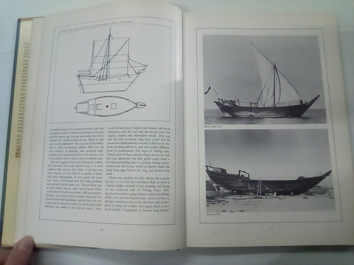 Dhows by David Howarth