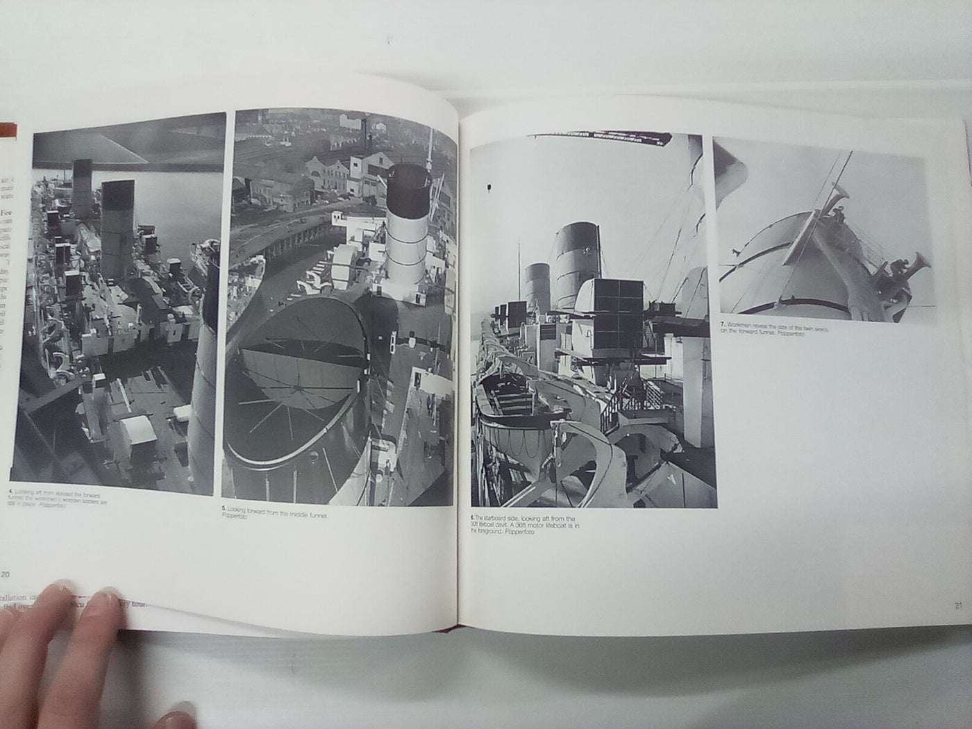 Cunard Liner Queen Mary (Anatomy of the Ship Series) by Ross Watton