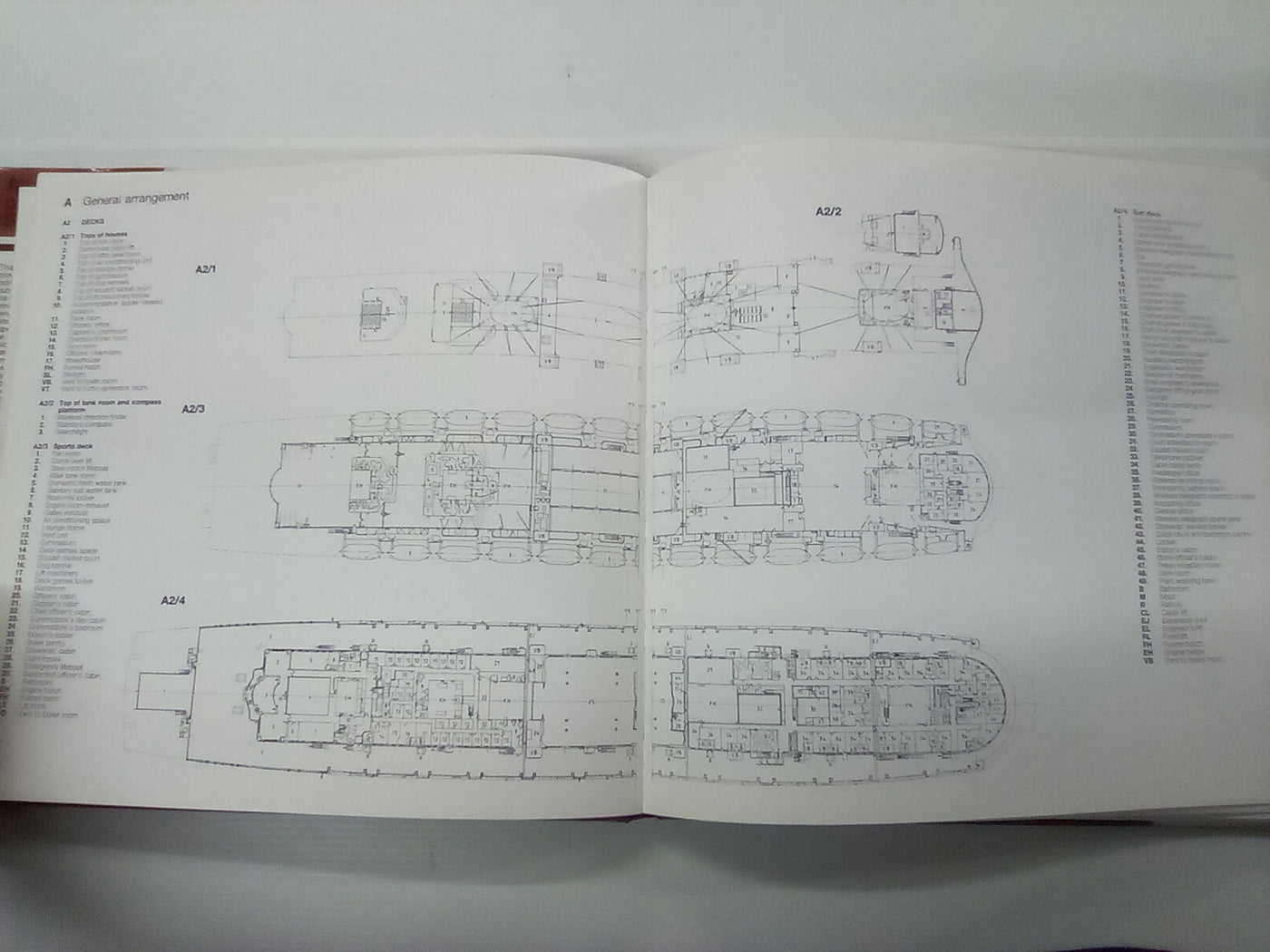 Cunard Liner Queen Mary (Anatomy of the Ship Series) by Ross Watton