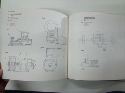 Cunard Liner Queen Mary (Anatomy of the Ship Series) by Ross Watton