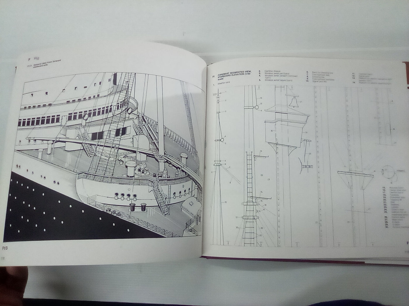 Cunard Liner Queen Mary (Anatomy of the Ship Series) by Ross Watton