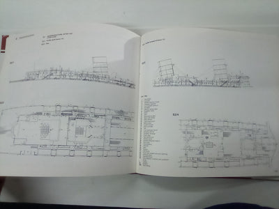 Cunard Liner Queen Mary (Anatomy of the Ship Series) by Ross Watton