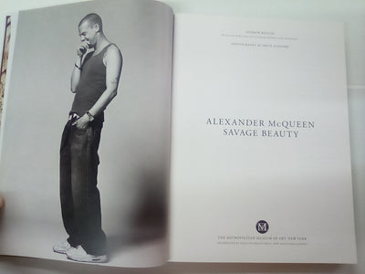 Alexander McQueen - Savage Beauty