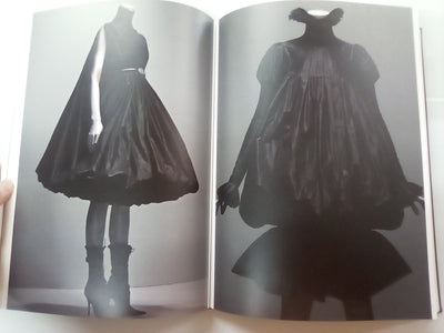 Alexander McQueen - Savage Beauty