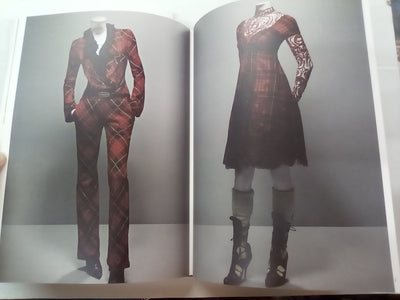 Alexander McQueen - Savage Beauty
