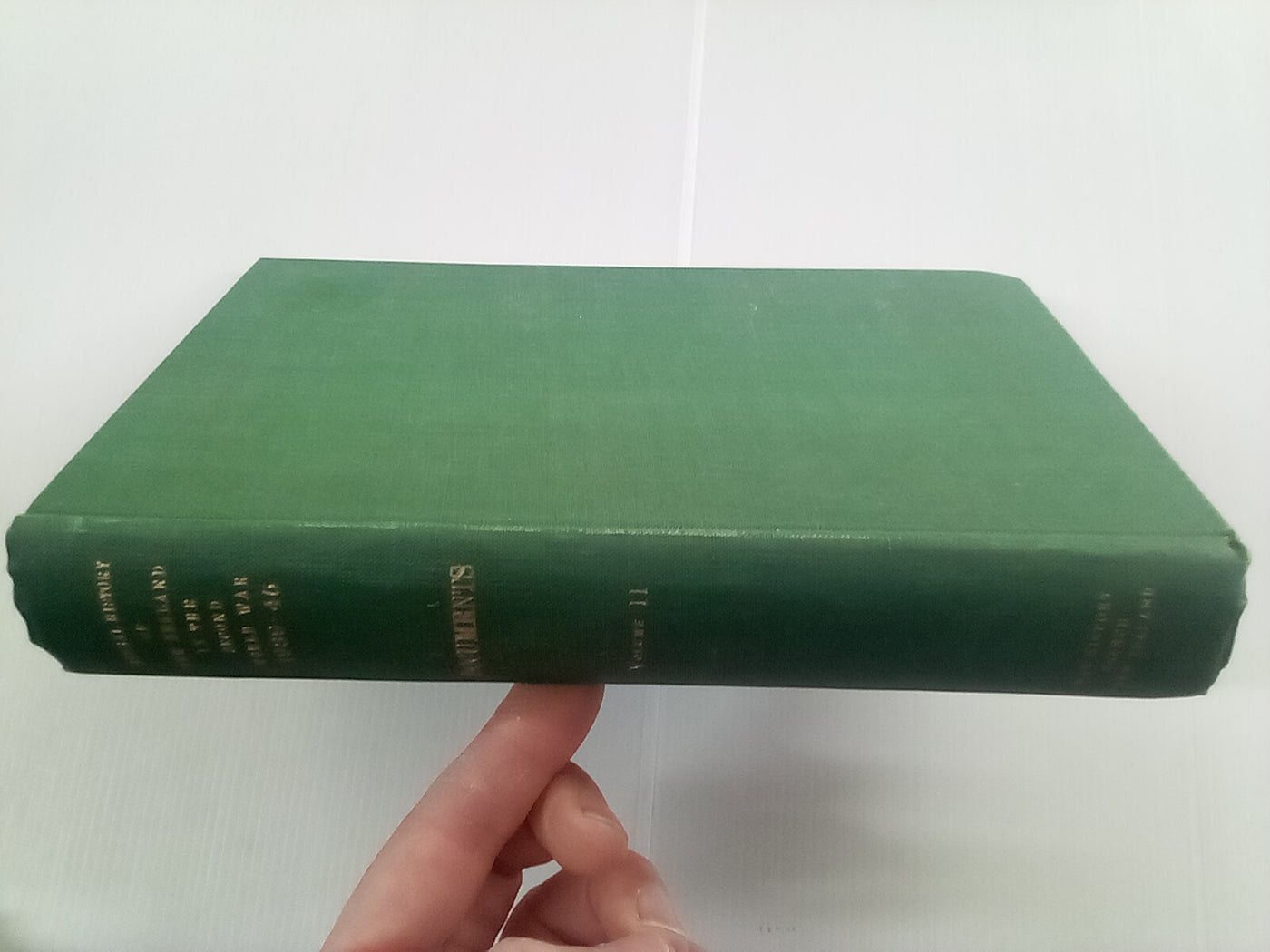 Documents Relating to New Zealand's Participation in WW2 1939-45 - Official History of New Zealand in the Second World War - 3 Volume set