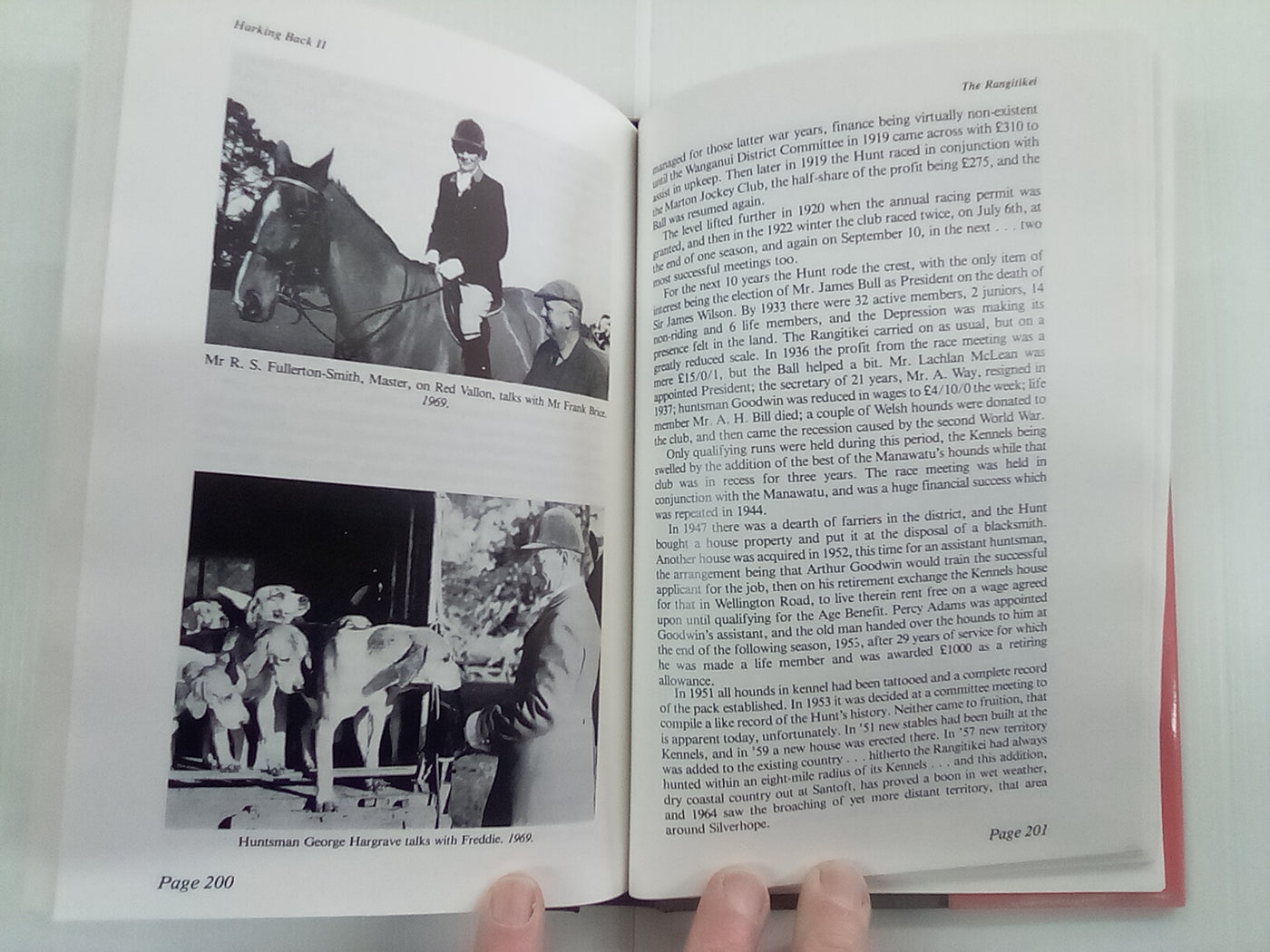 Harking Back II - A History of Hunting in New Zealand 1870-1989 by Theo Herbert