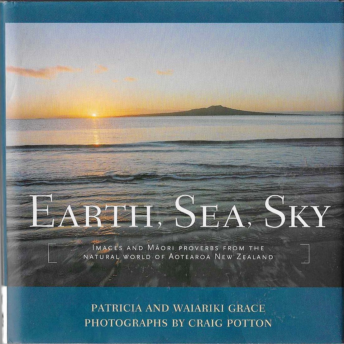 Earth, Sea, Sky [USED]