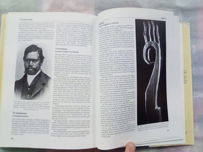 The Illustrated Encyclopedia of Maori Myth and Legend by Margaret Orbell