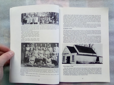 Tutaenui (Marton) - Garden of Rangitikei by Jeanette Galpin
