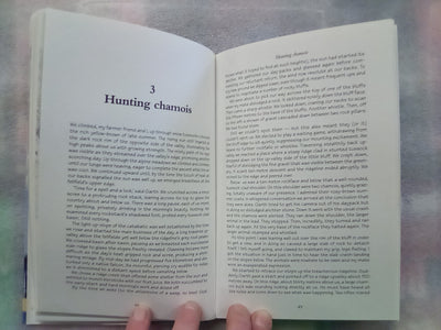 Alpine Hunting in New Zealand by Roger Lentle and Frank Saxton
