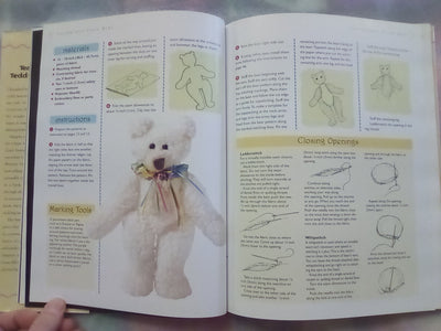 Teach Yourself Teddy Bear Making by Jodie Davis