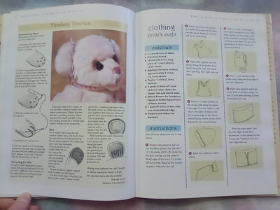 Teach Yourself Teddy Bear Making by Jodie Davis