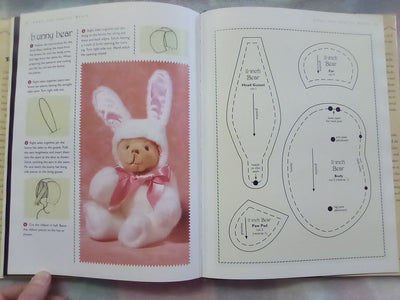 Teach Yourself Teddy Bear Making by Jodie Davis