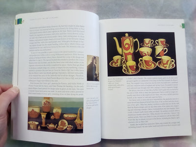 Clarice Cliff - The Art of Bizarre by Leonard Griffin