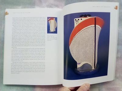 Clarice Cliff - The Art of Bizarre by Leonard Griffin