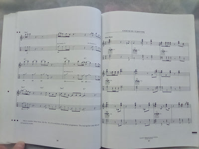 Basic Blues for Guitar by Fred Sokolow (Includes CD)