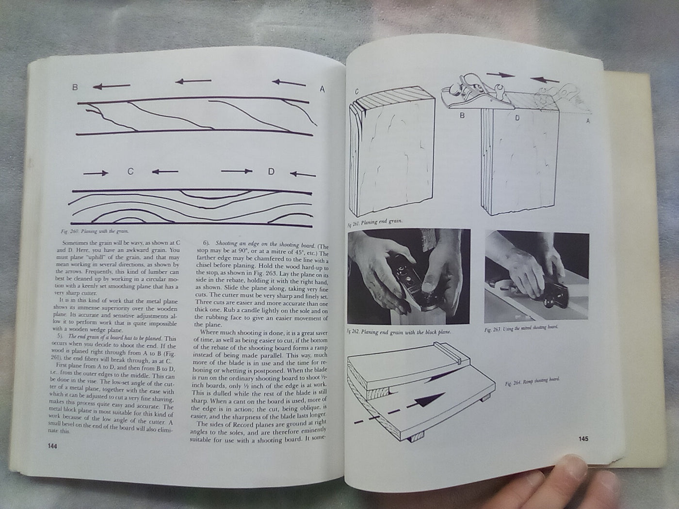 Planecraft - A Woodworkers Handbook by John Sainsbury