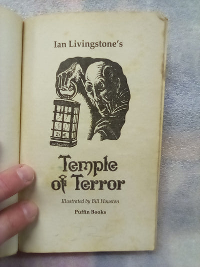 Fighting Fantasy #14 Temple of Terror by Ian Livingstone