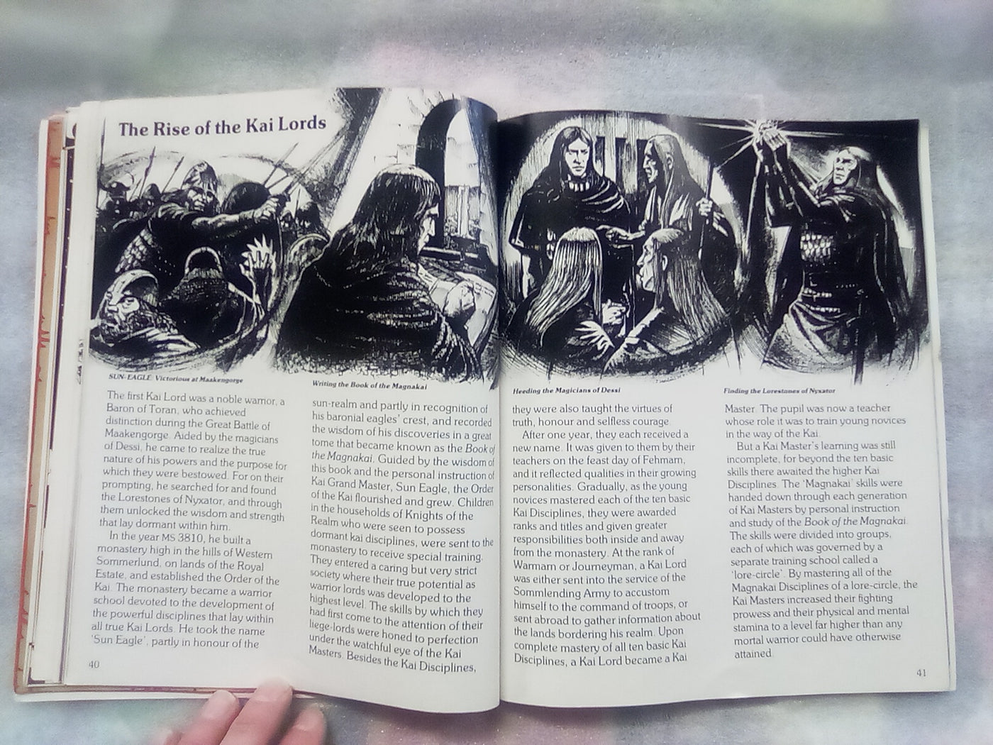 Lone Wolf & Grey Star - The Magnamund Companion by Joe Dever & Gary Chalk