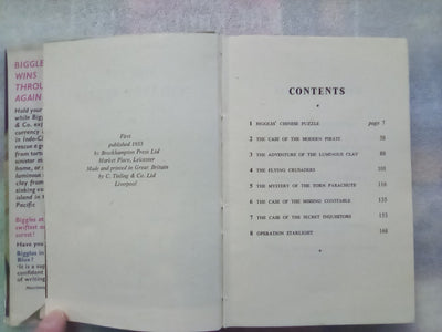 Biggles' Chinese Puzzle (1955 First Edition) by Captain W.E. Johns