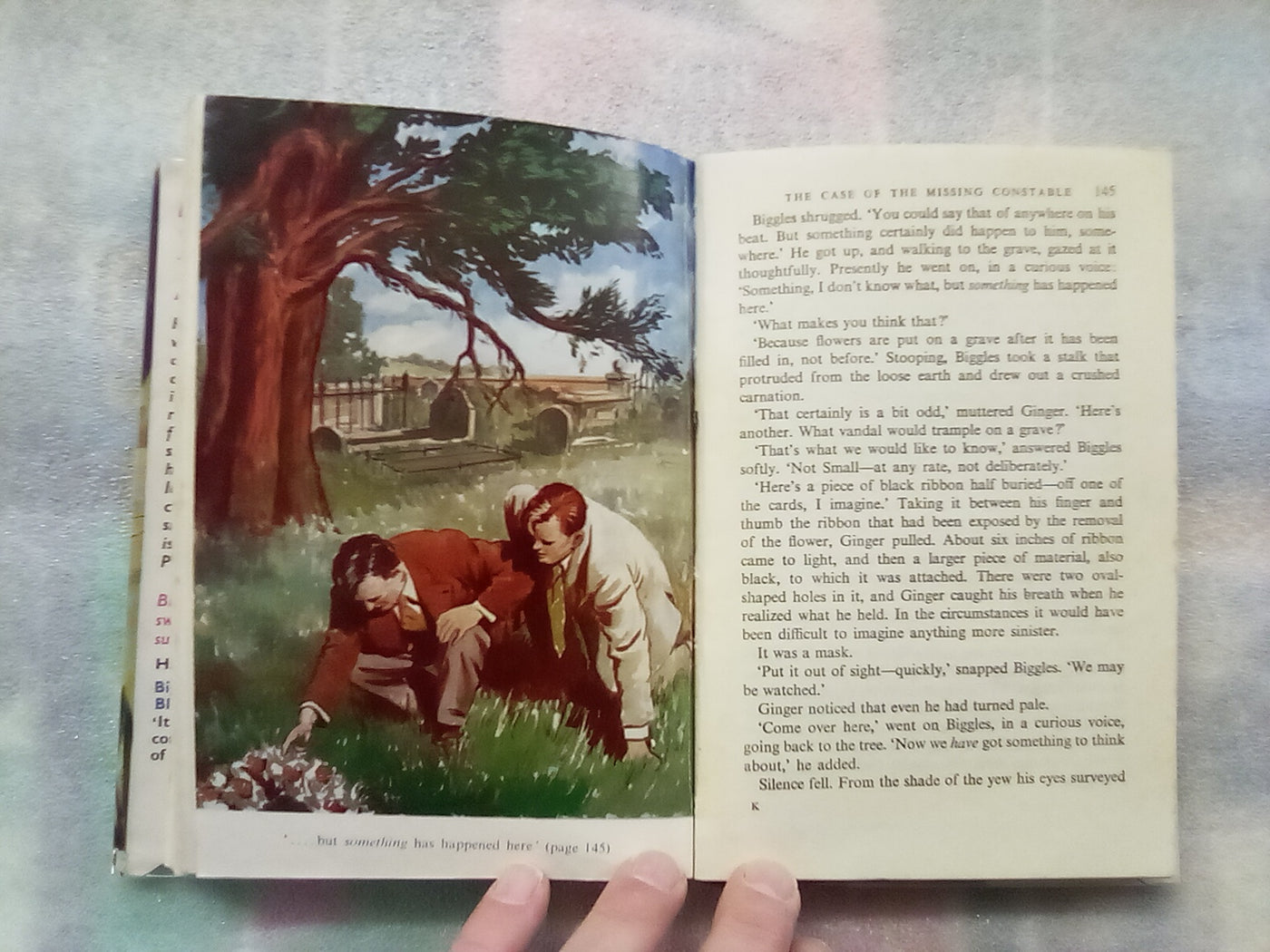 Biggles' Chinese Puzzle (1955 First Edition) by Captain W.E. Johns
