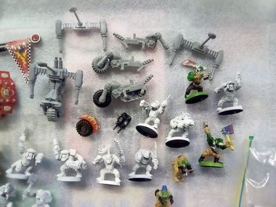 Warhammer 40K Orcs and vehicles